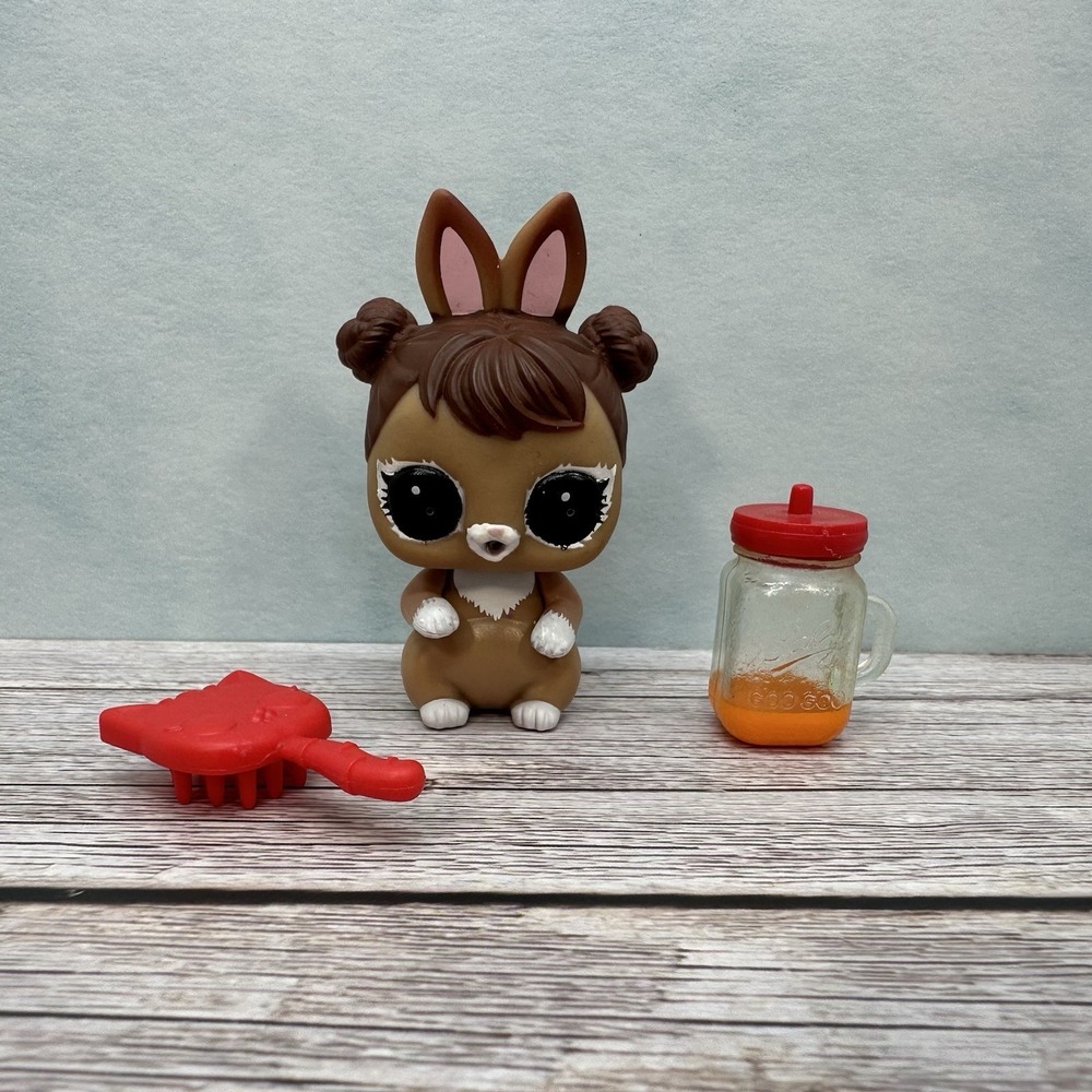 LOL Surprise Doll‎ Pet Bunny in the Woods Fluffy Pets Winter Disco Series